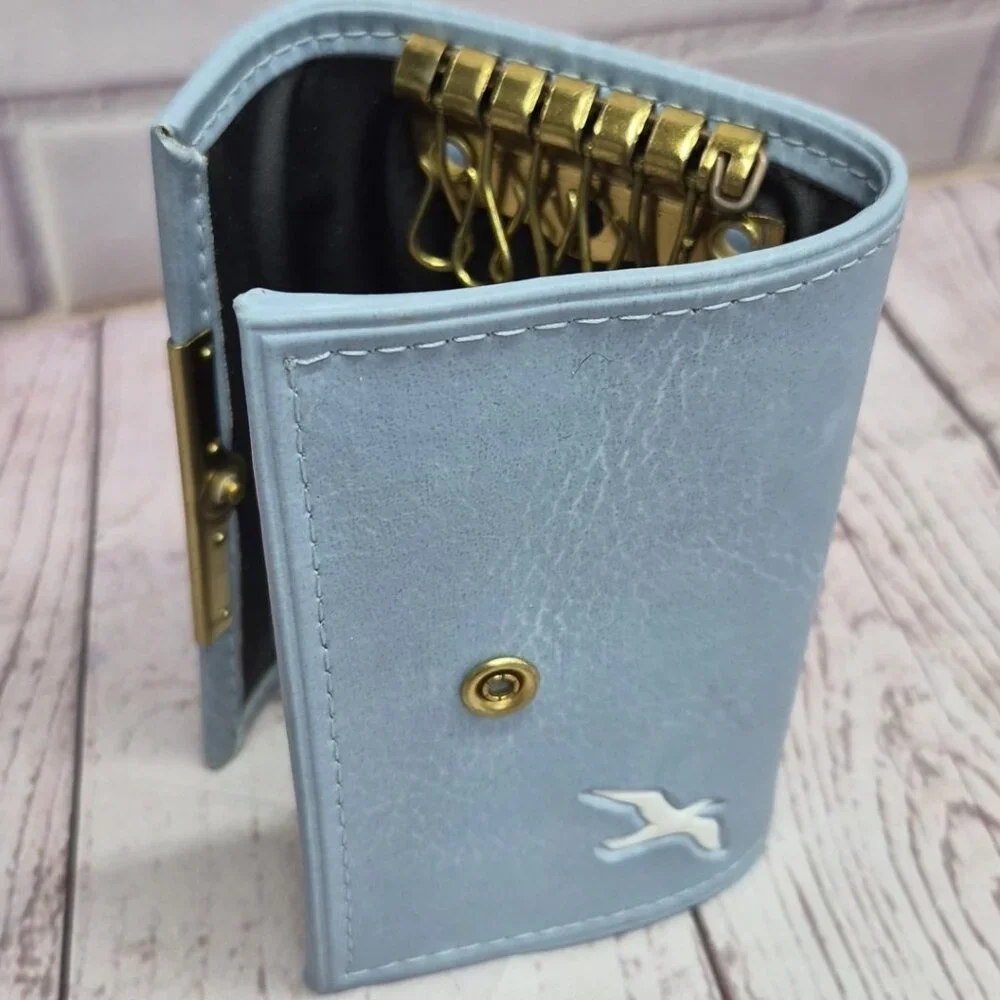 VTG Leggs Womens Wallet Light Blue Bird Motiff Photo Insert Snap Closure Pouches